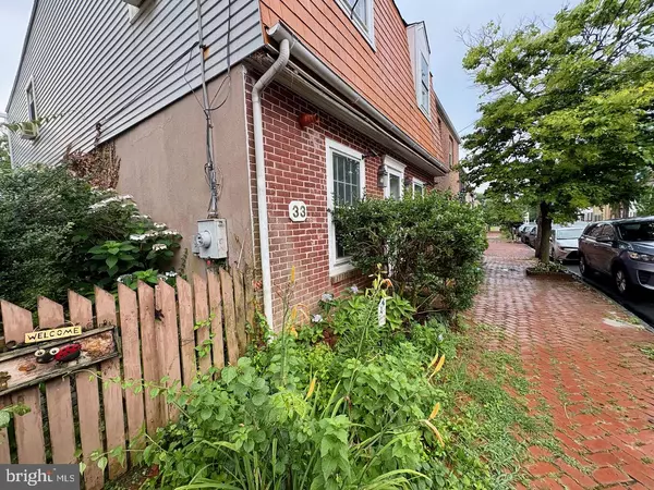 New Castle, DE 19720,33 W FOURTH ST