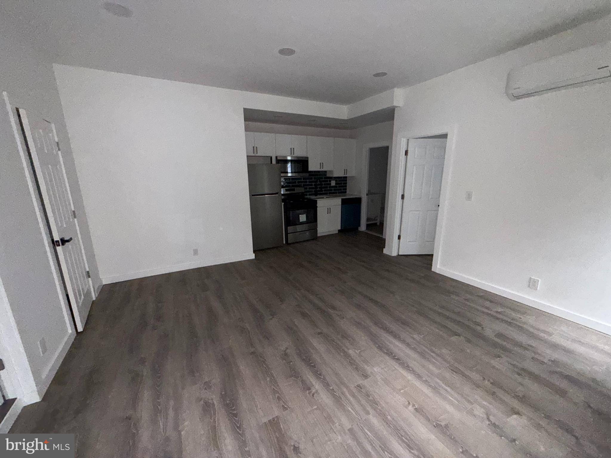 Merchantville, NJ 08109,42 N COVE RD #B