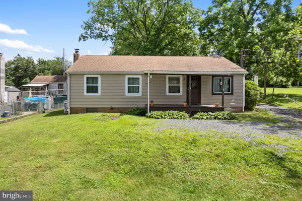 Douglassville, PA 19518,1087 CHESTNUT ST