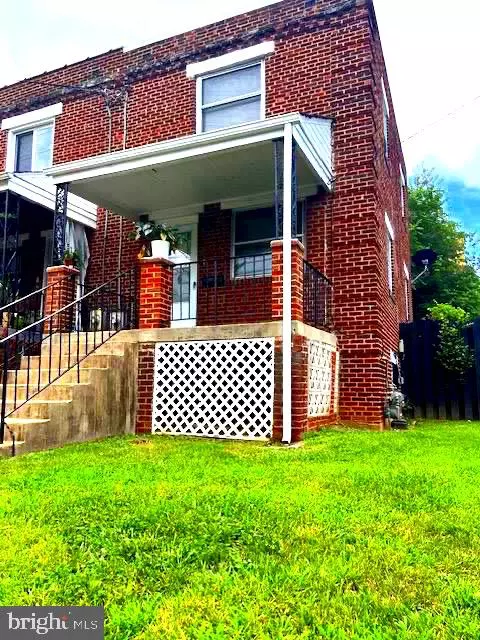 301 ATLANTIC ST SE, Washington, DC 20032