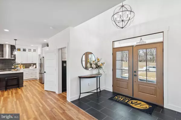 Hanover, PA 17331,904 COOPER RD #2