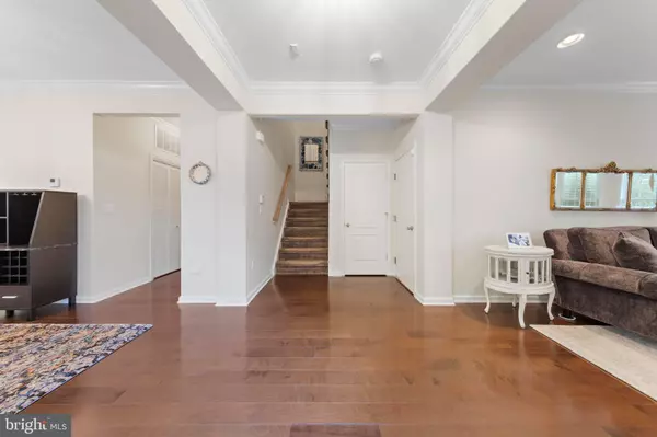 Monroe Township, NJ 08831,144 MORGAN WAY