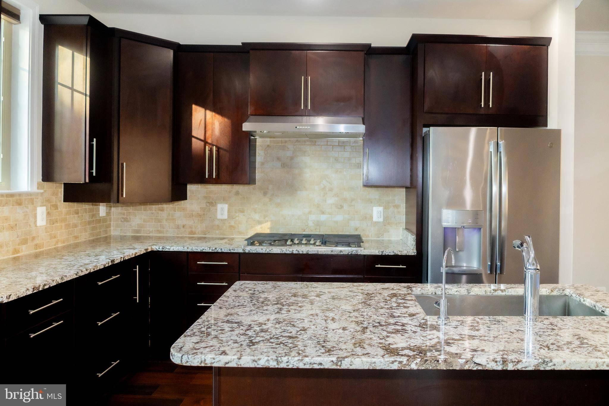 Chantilly, VA 20152,42624 LISBURN CHASE TER