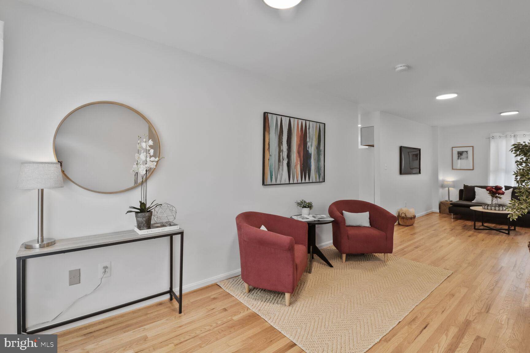 Arlington, VA 22203,711 N WAKEFIELD ST