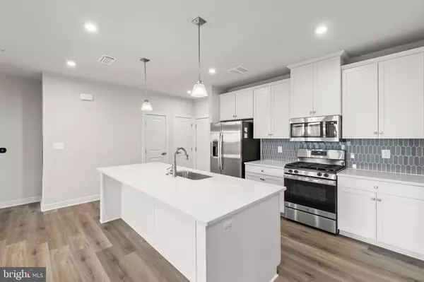 Winchester, VA 22602,140 MCCORMICK CIR #403