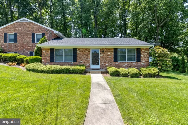 7613 HAMLET ST, Springfield, VA 22151
