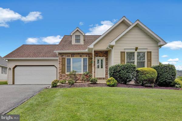 222 CALLERY DR, Blandon, PA 19510