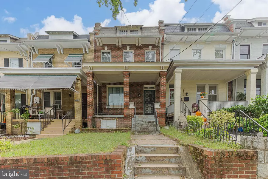 4921 7TH ST NW, Washington, DC 20011