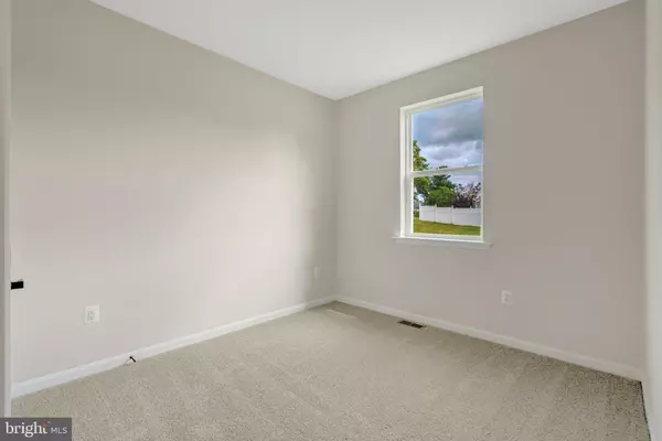 Middletown, VA 22645,100 MIDSUMMER LN