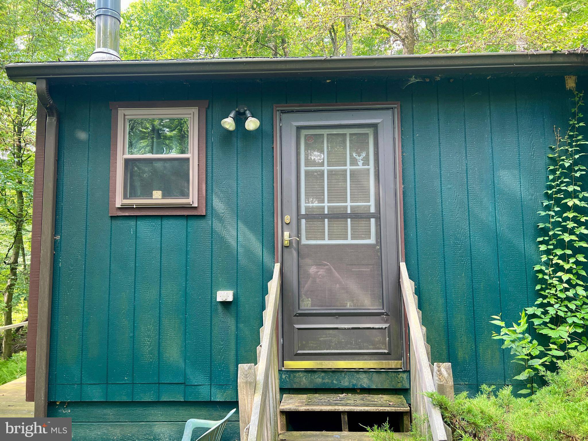 Mifflin, PA 17058,11041 ROUTE 35 S