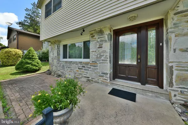 Huntingdon Valley, PA 19006,1035 OLD FORD RD