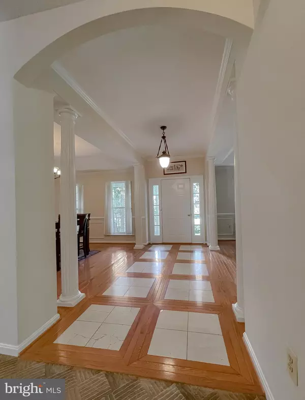 Mechanicsville, MD 20659,39308 PERSIMMON CREEK RD