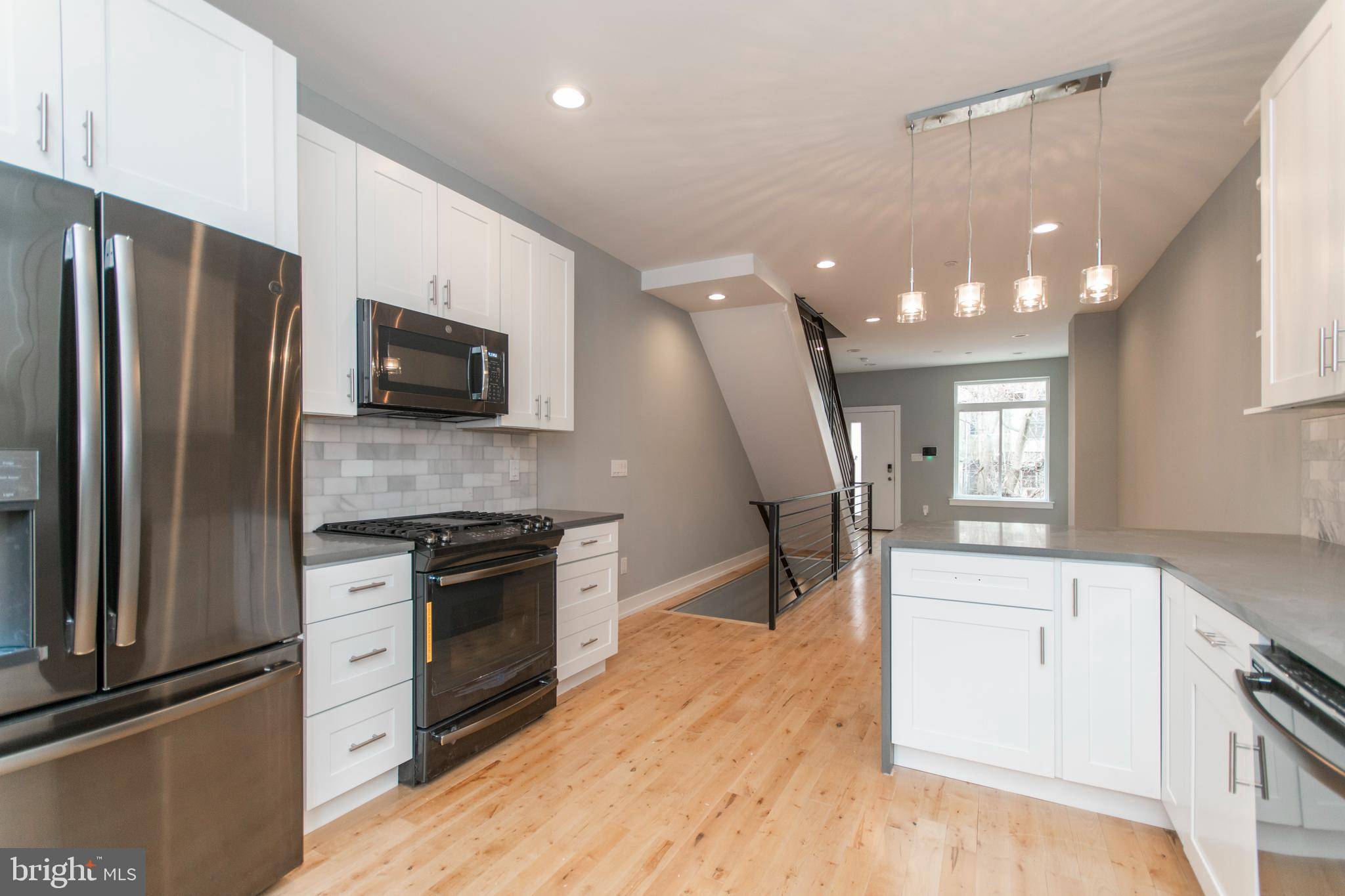 2518 INGERSOLL ST, Philadelphia, PA 19121