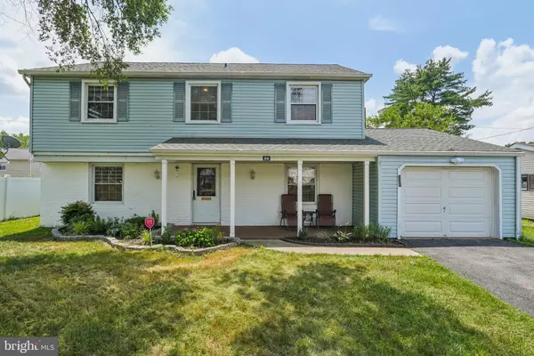 Willingboro, NJ 08046,22 BALLAD LN
