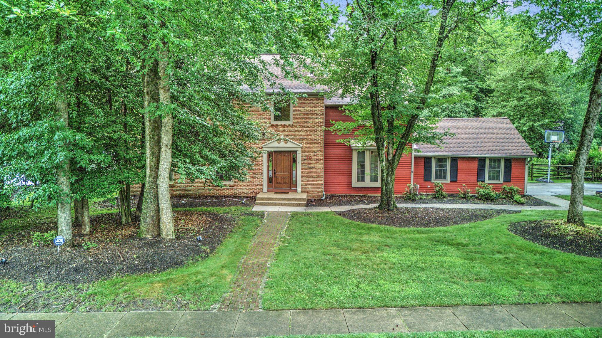 Voorhees, NJ 08043,19 RED OAK DR