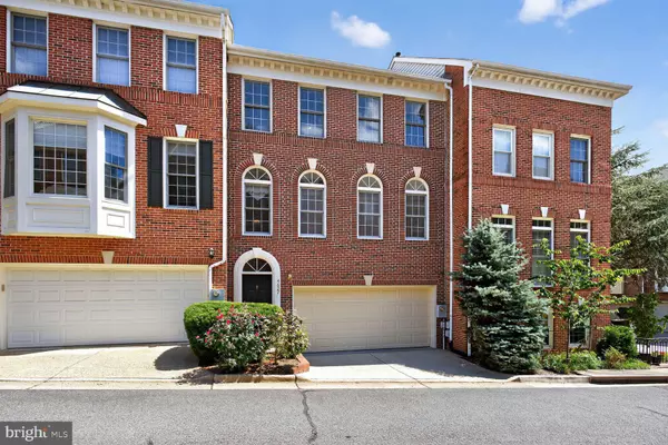 4627 KNIGHT PL, Alexandria, VA 22311