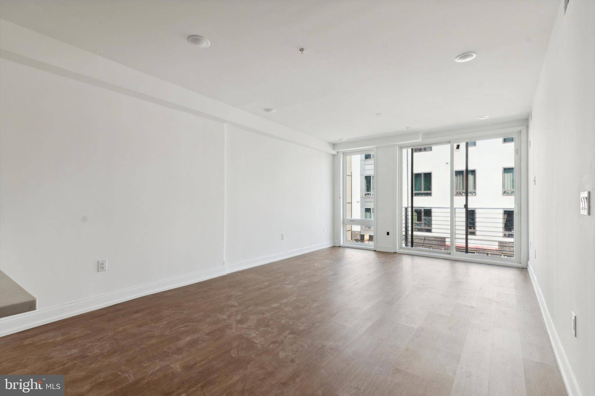 Philadelphia, PA 19130,1614 RIDGE AVE #207