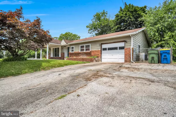 York, PA 17408,2261 PINE RD