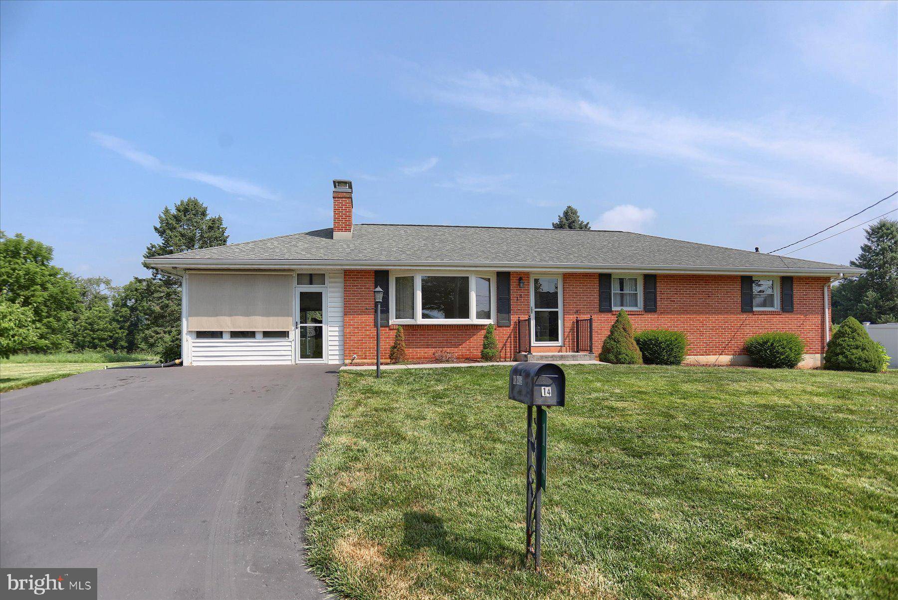 Mechanicsburg, PA 17050,14 POPLAR DR