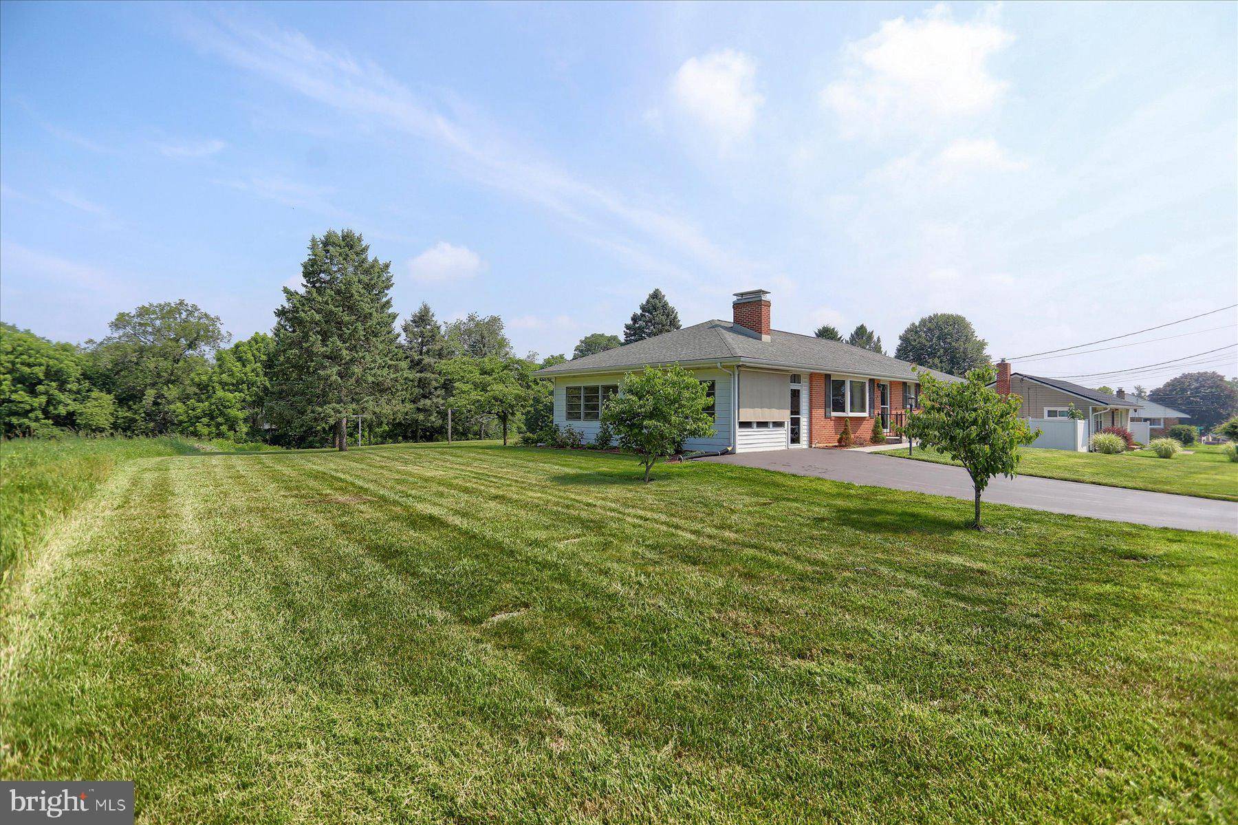Mechanicsburg, PA 17050,14 POPLAR DR
