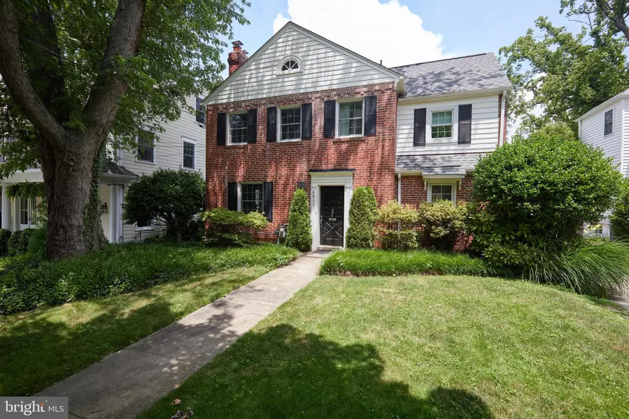 4811 DRUMMOND AVE, Chevy Chase, MD 20815