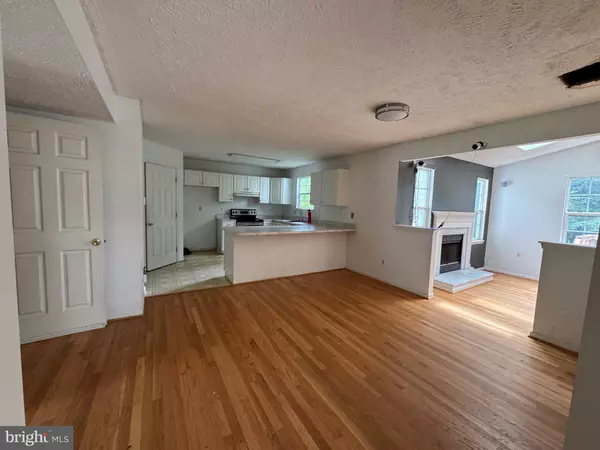 Annapolis, MD 21401,1809 LABROTT LN