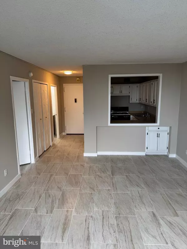 Bethesda, MD 20814,5225 POOKS HILL RD #1214S