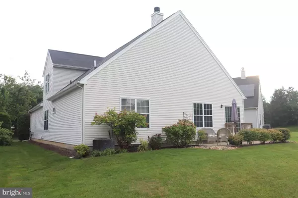 West Windsor, NJ 08550,10 MISTFLOWER LN