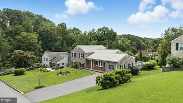 Media, PA 19063,114 WOODVIEW LN