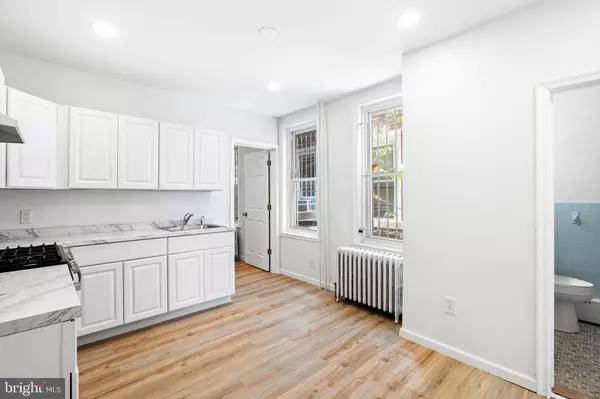 Philadelphia, PA 19142,2136 S 65TH ST