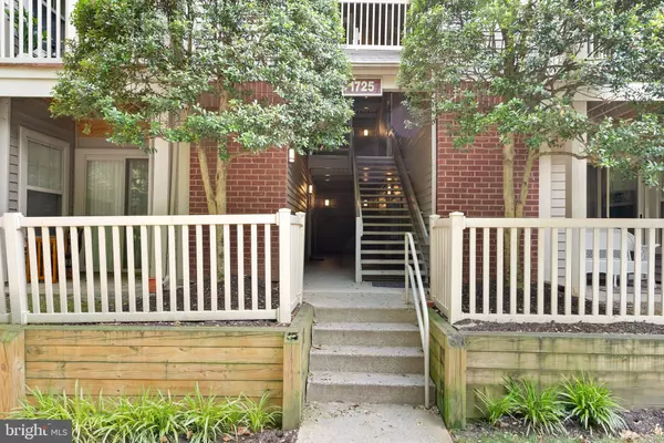 Reston, VA 20190,1725 ASCOT WAY #1725D