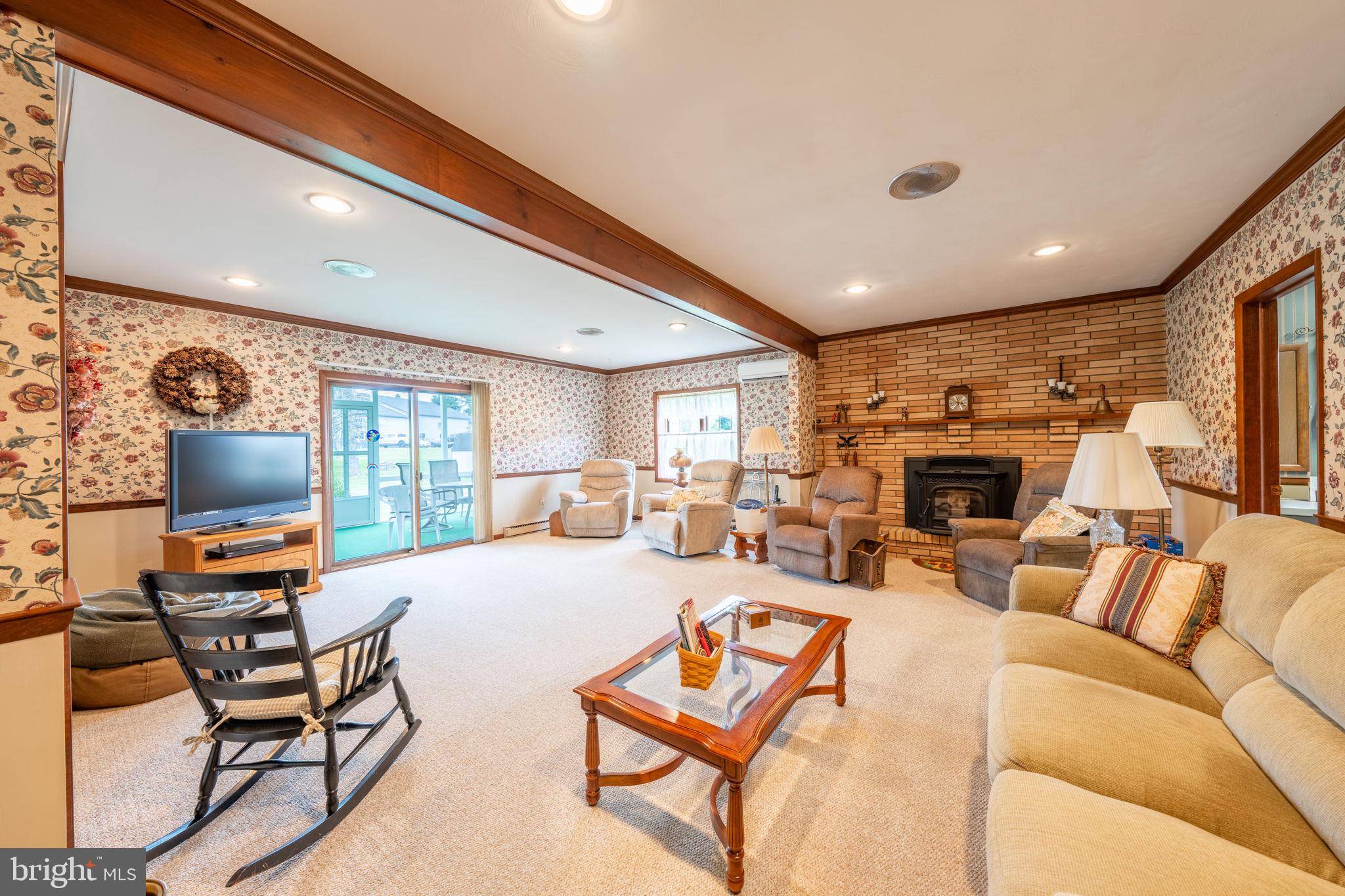 Coopersburg, PA 18036,6299 HOFFMAN LN