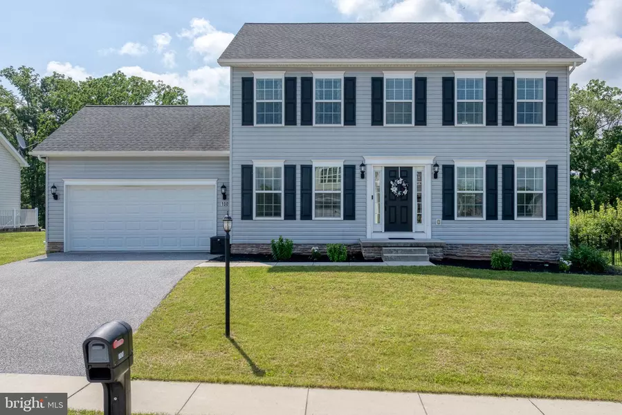 100 CLOVER RUN, Abbottstown, PA 17301