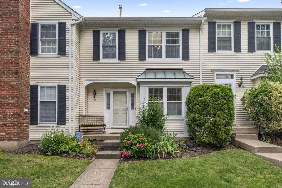 65 LIBERTY DR, Langhorne, PA 19047