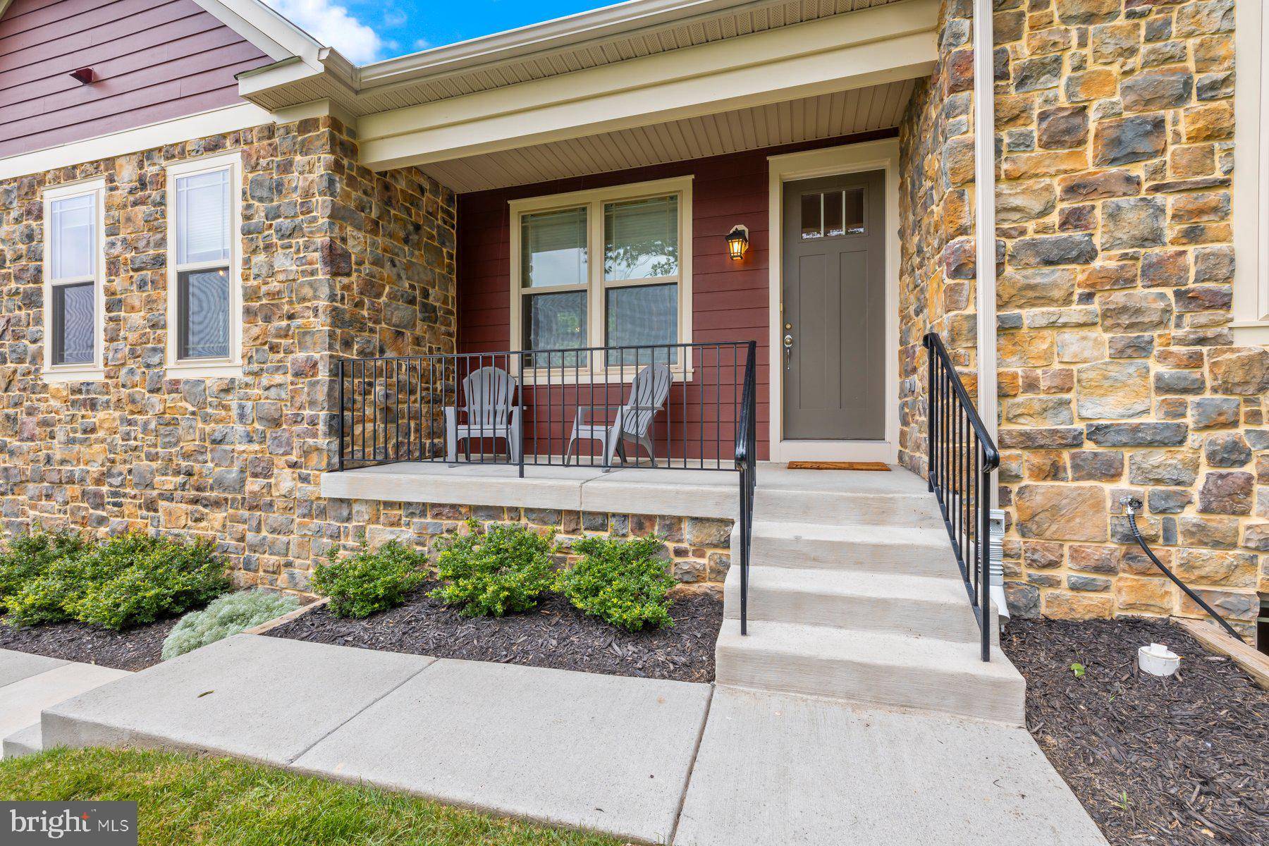 New Market, MD 21774,6606 ACCIPITER DR