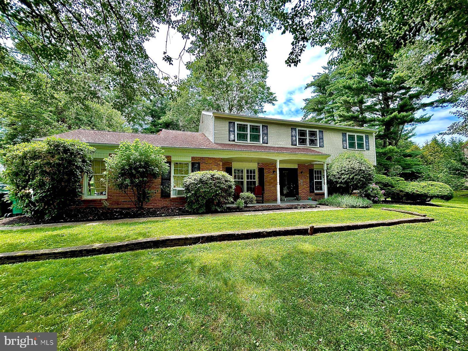 Yardley, PA 19067,825 HUDSON DR