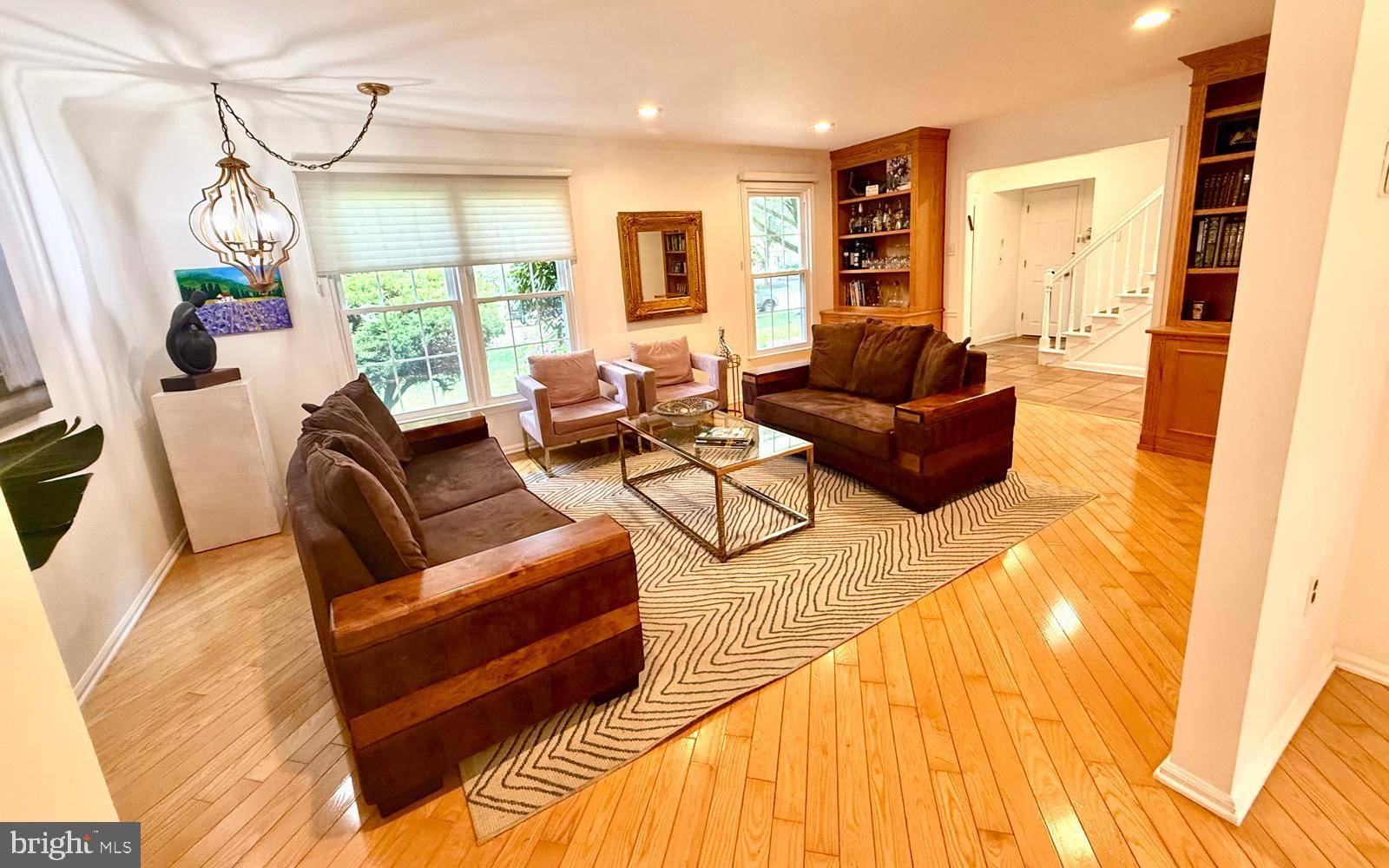 Yardley, PA 19067,825 HUDSON DR