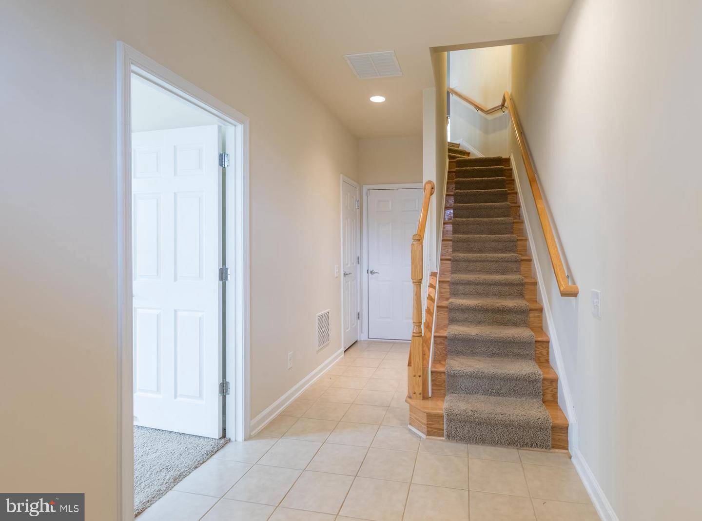 Fairfax, VA 22031,9427 CANONBURY SQ