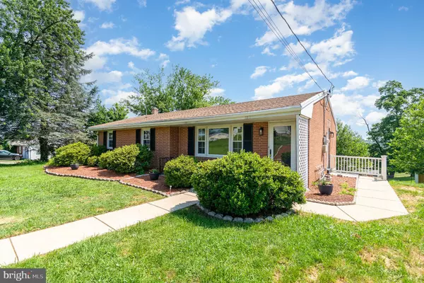 Harrisburg, PA 17113,1318 MAIN ST