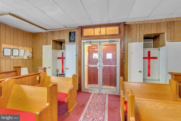 Philadelphia, PA 19151,6222 LANSDOWNE AVE