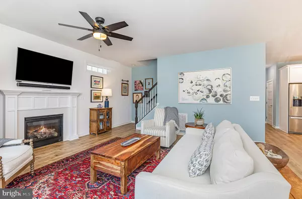 Colonial Beach, VA 22443,917 BANCROFT AVE