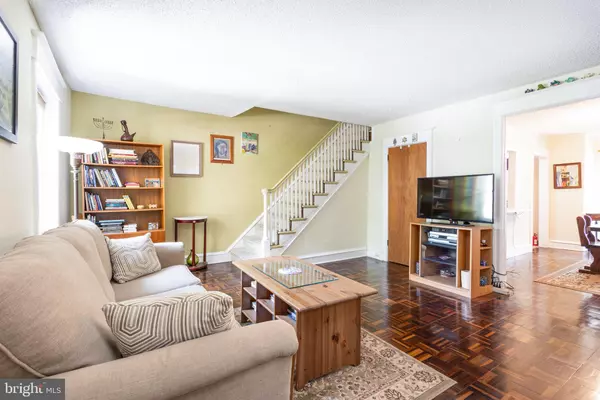 Philadelphia, PA 19119,442 WELLESLEY RD
