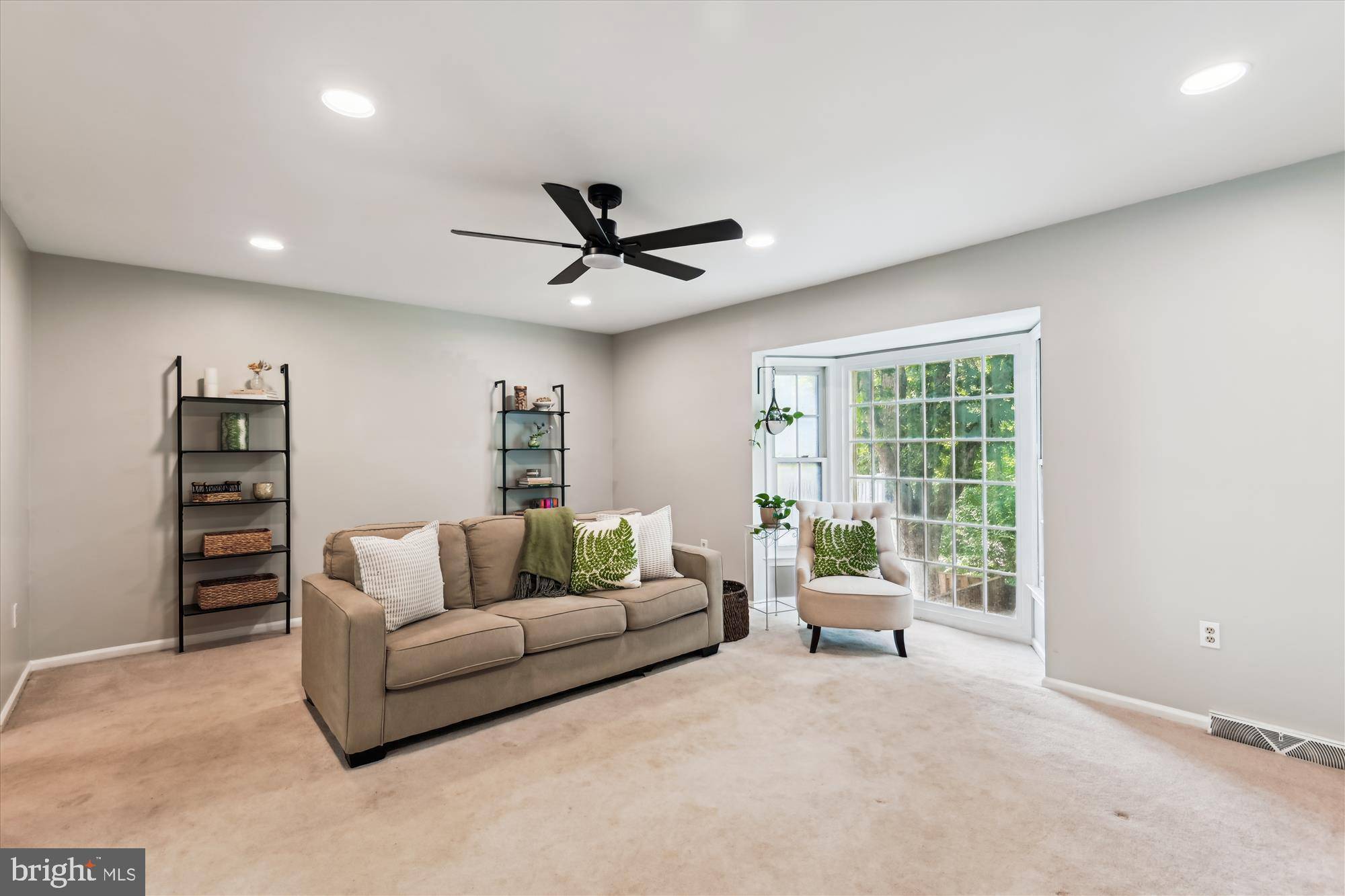 Arnold, MD 21012,502 BAY DALE CT #74