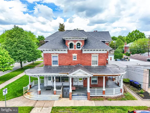 Harrisburg, PA 17111,3500 DERRY ST