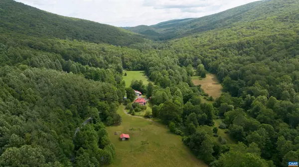 7304 DRY RUN RD, Burnsville, VA 24487