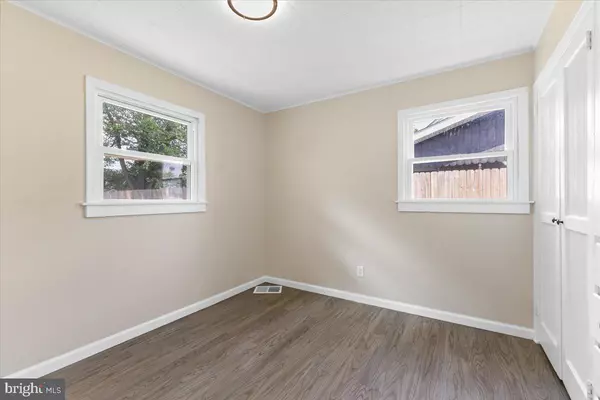 Trenton, NJ 08618,126 RUTLEDGE AVE