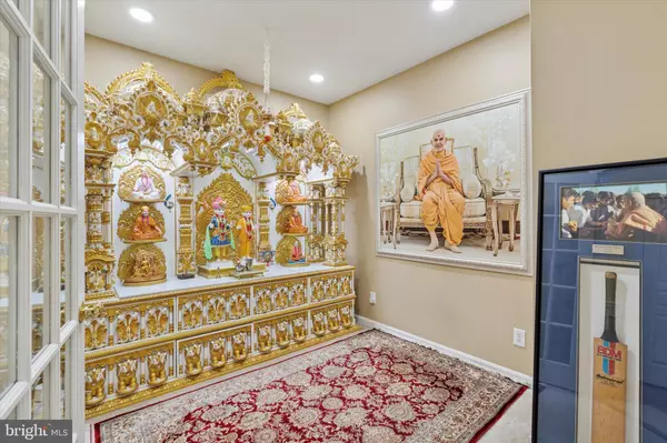 Phoenixville, PA 19460,62 S CALDER WAY