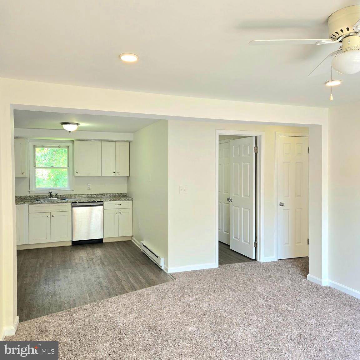 1223 N KEIM ST #14, Pottstown, PA 19464