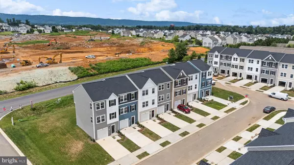 Martinsburg, WV 25401,105 MILBURN DR