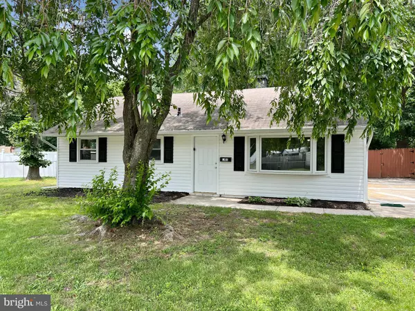 101 MATHEWS LN, Clayton, NJ 08312